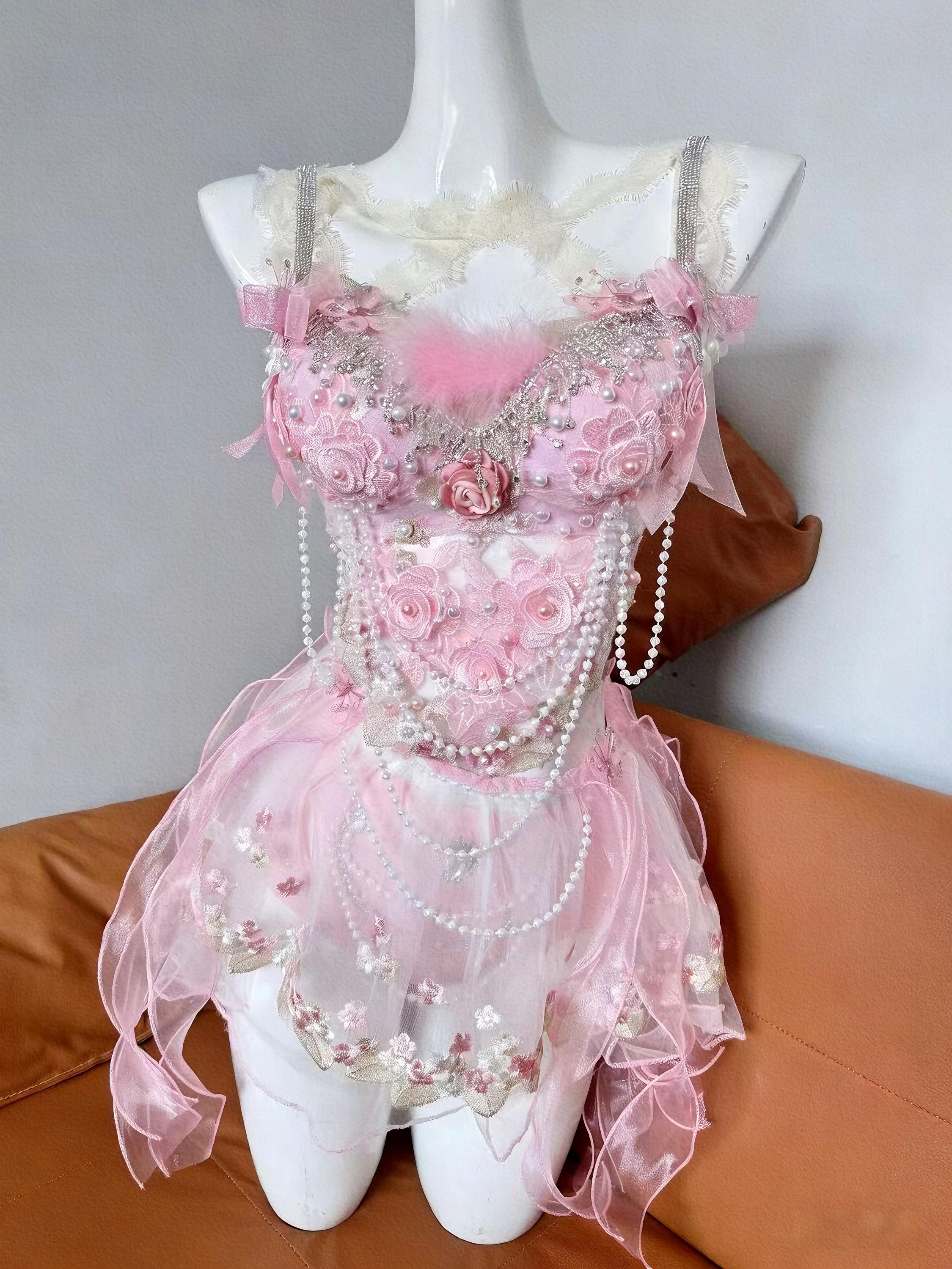 AVRY-NEW_FOREST_COLLECTION-Blush_Rose_Set-4