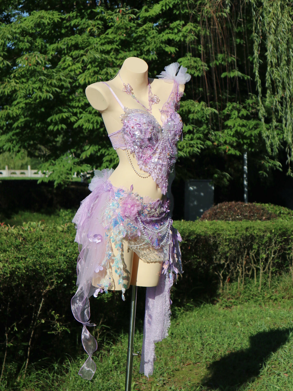 AVRY-pink-fairy-raveSET-Collection-New-Forest-Purple-Rosalie-set side look