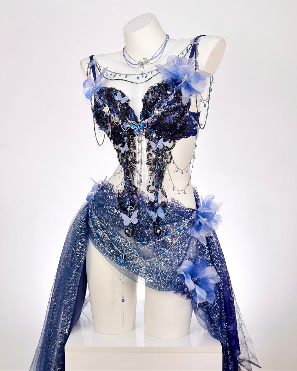 AVRY Delphine butterfly festival set with crystal embellishments and chain details