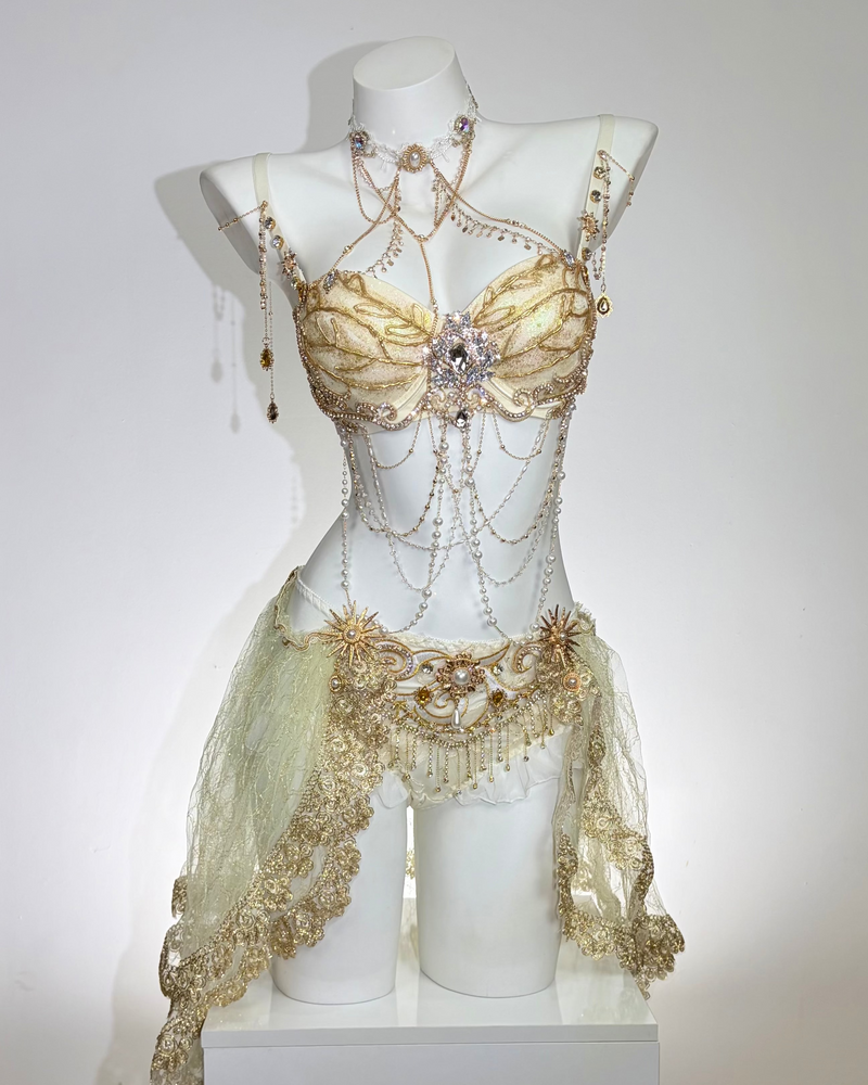 avry-uk-lacework-collection-Solstice-set-Front